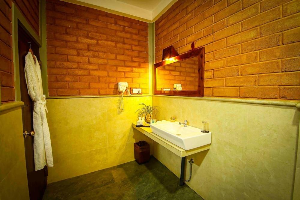 Elephas Resort Sigiriya Luaran gambar